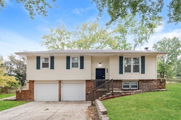 7616 N SERENE AVE KANSAS CITY, MO 64152